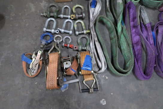 Stort parti løftemateriale 