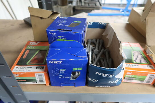 2 stk. Stålreoler med indhold 