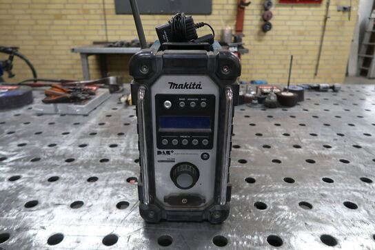 Akku DAB+ Radio, Makita DMR105