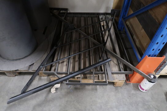 3 fags pallereol med indhold 