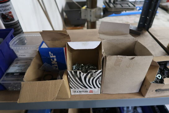 2 stk. Stålreoler med indhold 