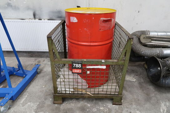 Tønde med Shell Tellus S3 M 46 viskøs baseolie + transportbur