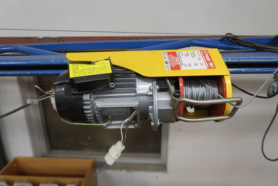 Stativ + svingarm med elhejs 