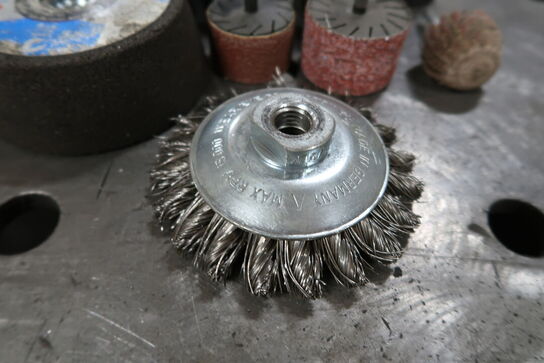 Diverse slibebørster 