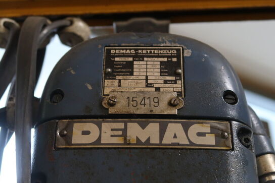 Svingkran Demag med el talje 125 kg