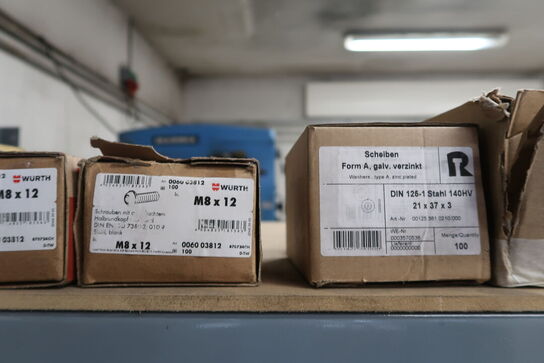 2 stk. Stålreoler med indhold 