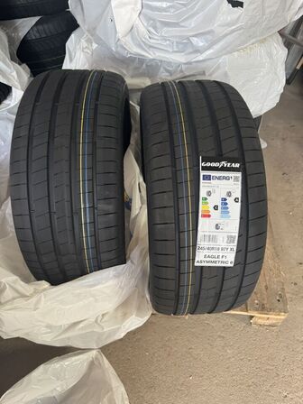 2 stk. GOODYEAR ENERGY