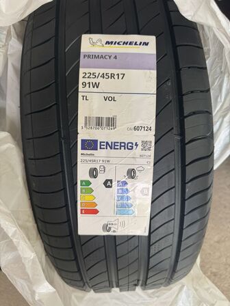 2 stk. MICHELIN PRIMACY 4