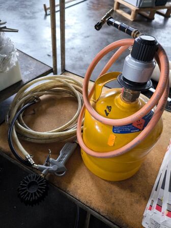 Trykluftslange & gasflaske m. regulator