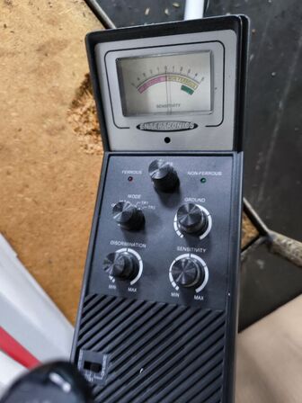 Metaldetektor ENTERTRONICS