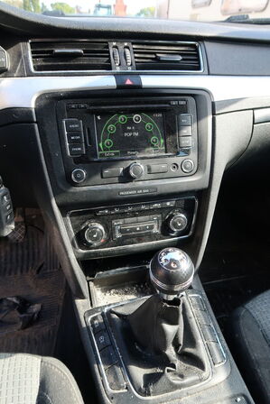 Personbil SKODA Superb Combi 1.6 TDI 105 HK St.