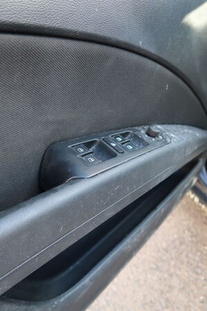 Personbil SKODA Superb Combi 1.6 TDI 105 HK St.