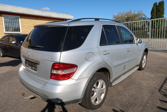 Varebil MERCEDES-BENZ ML 320 CDI Aut.
