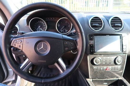 Varebil MERCEDES-BENZ ML 320 CDI Aut.