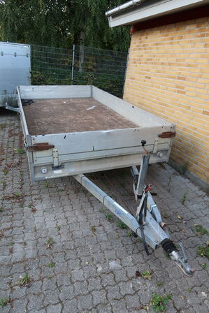 Trailer ANSSEMS PSX 2000-325x178 C1