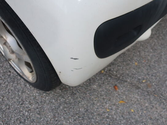 Personbil PEUGEOT 107