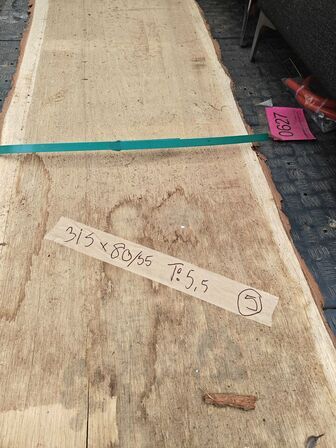 1 stk. Egetræsplanke str. 315 x 80 x 5,5