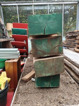 4 stk. Ege sveller str. 260 x 25 x 15