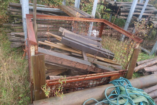 Betonelementer, stålbur, barrel m.v. (se billeder)