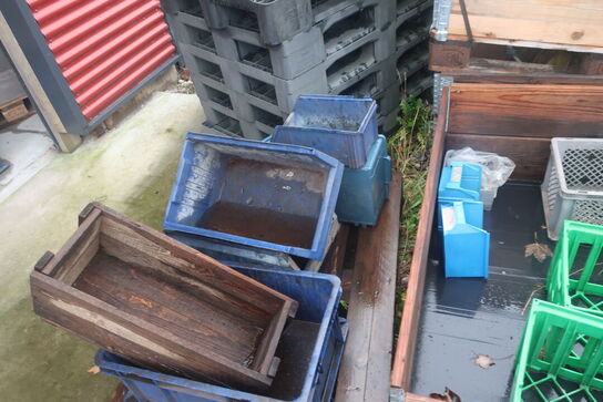 Div. paller m.v. (se billeder)