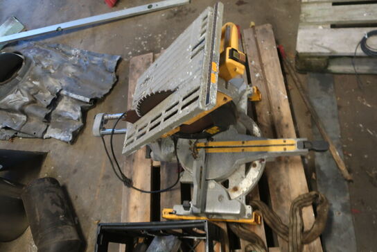 Kapsav DEWALT D27111 QS