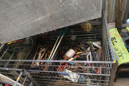 4 stålbure inkl. indhold