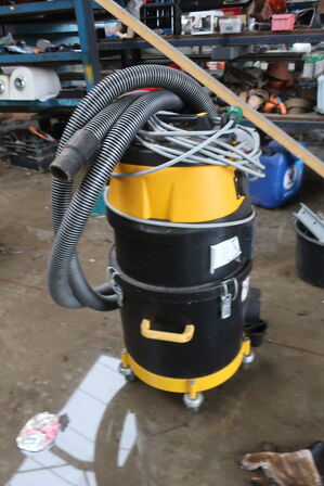 Industristøvsuger RONDA 200H