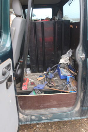 Ladbil/mandskabsvogn VW Transporter 2,5 TDI 4MOTION