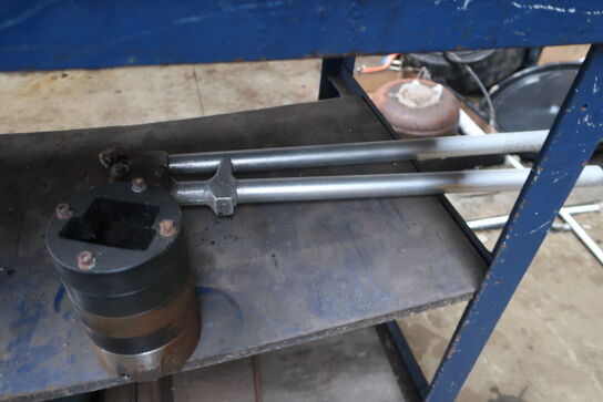 Værktøjsbord inkl. indhold