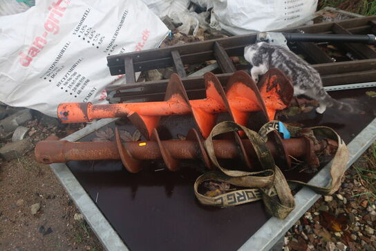 Pælebor, stige m.v.