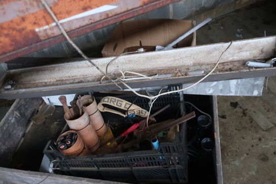 Palle m. div. indhold (se billeder)