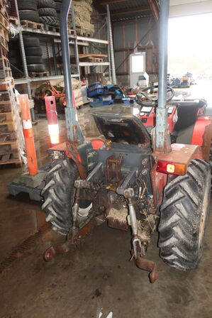 Minitraktor/redskabsbærer ANTONIO CARRARO Tigretrac