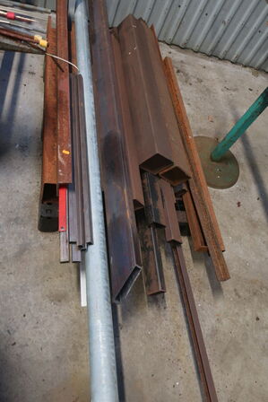 Div. rå stålemner inkl. vogn