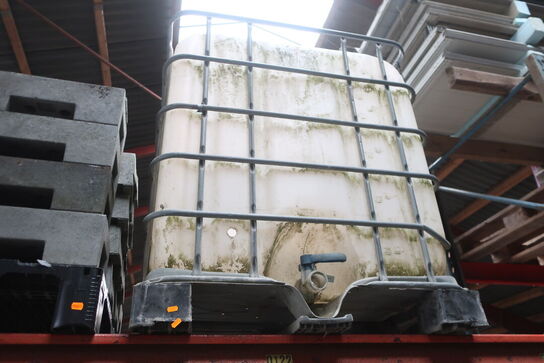 Palletank (tidl. indhold ukendt)