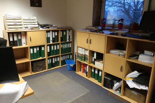 4 stk. kontorskabe/reoler