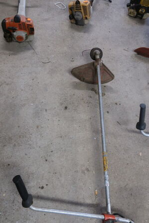 Buskrydder HUSQVARNA 336 FR