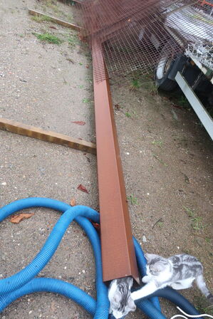 Firkantrør (dim. ukendt)