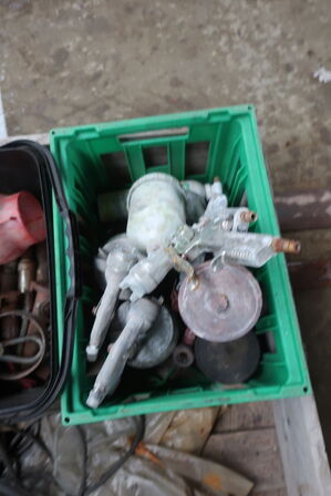 Palle m. div. indhold (se billeder)