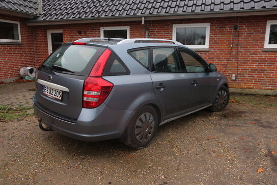 Personbil KIA C'eed SW 1,6 diesel (momsfri)