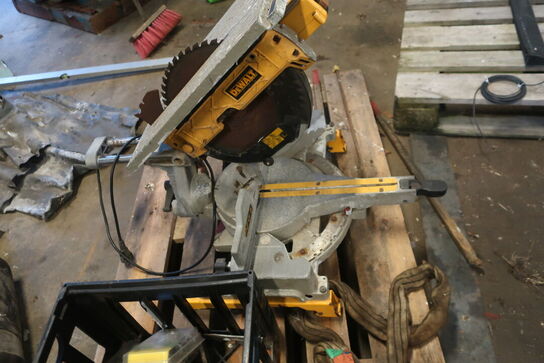 Kapsav DEWALT D27111 QS