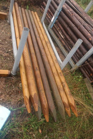 2 stk. barrel m. hegnspæle