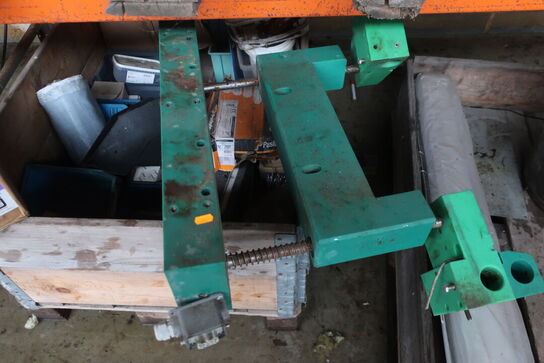 Paller m. div. indhold (se billeder)