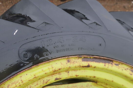 2 stk. traktor/maskinhjul 24" m. 12.4-24 dæk