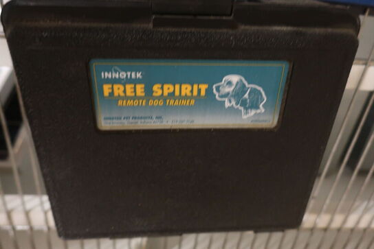 2 fag salgsreoler inkl. indhold (se billeder)