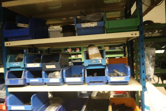 3 fag reoler inkl. indhold (se billeder)