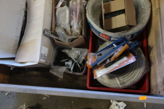 Palle m. div. indhold (se billeder)