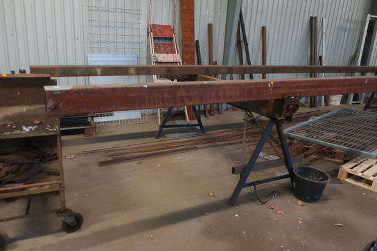 Div. metalemner (påbegyndt chassis, rionet, emner på gulv)