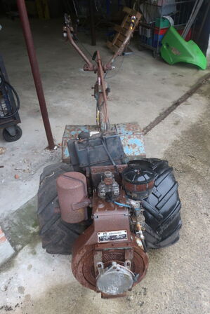 2 hjulet traktor (stand ukendt)