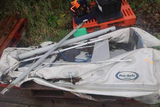 Gummibåd (stand ukendt)