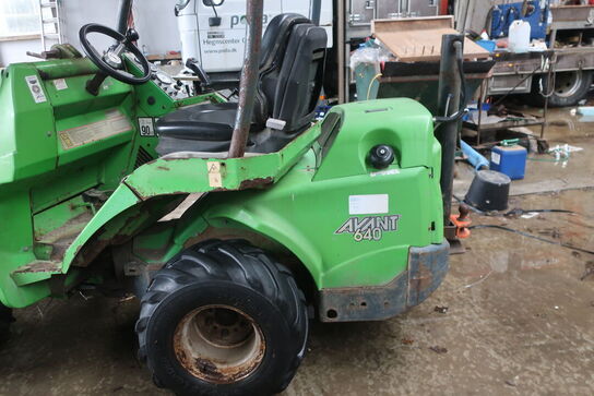 Multimaskine AVANT 640